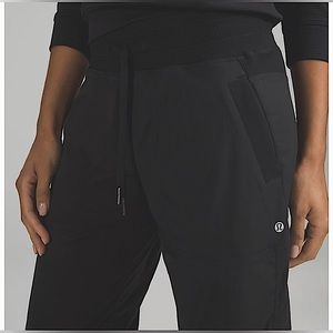 SIMILAR TO Dance Studio Joggers LULULEMON JOGGERS Black Size 2 Drawstring Pants